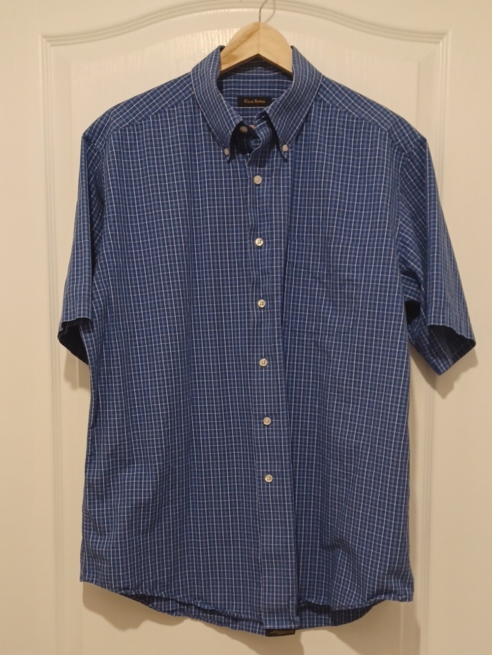 Men's Classic Blue Check Short-Sleeve Button-Down Shirt -
